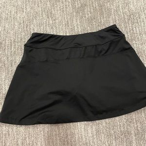 FILA Women’s Golf Skirt/Shorts - Black - MEDIUM - Worn Twice